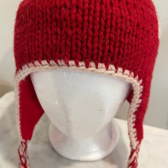 Red Knit - Picture 3 of 6